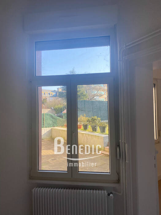 4255470j - Attribut alt par défaut.