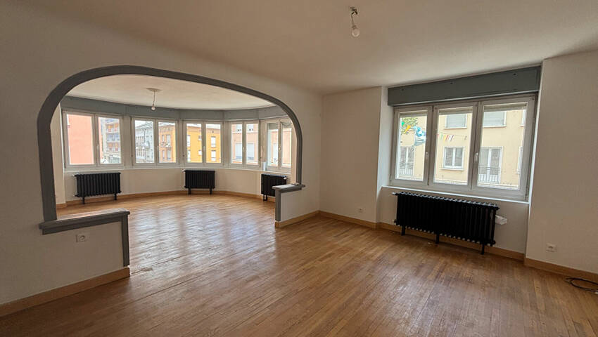 43965610b - Attribut alt par défaut.