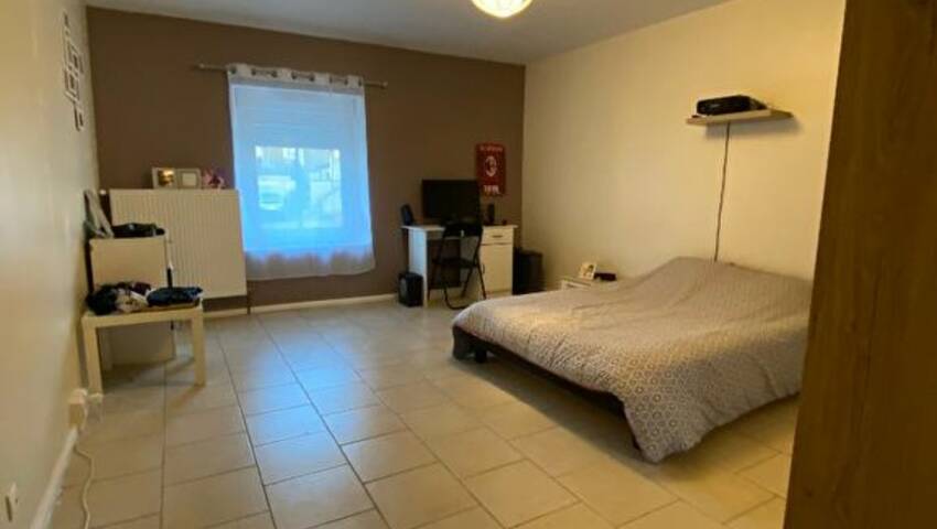 22836193f - Attribut alt par défaut.