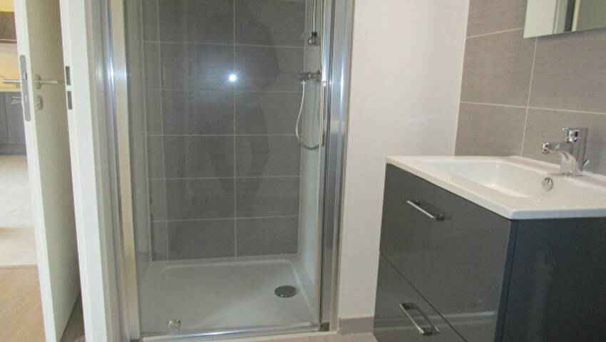 22627668g - Attribut alt par défaut.