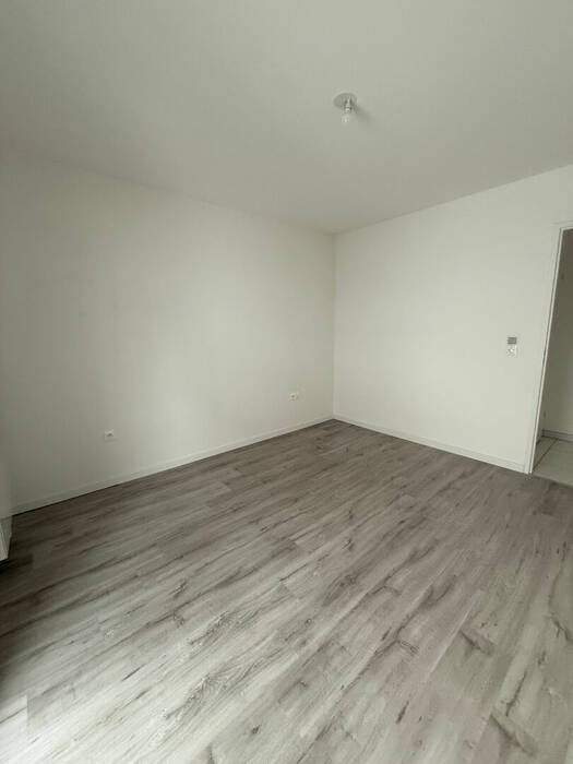 44702003d - Attribut alt par défaut.