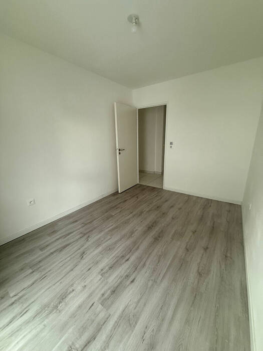 44702003h - Attribut alt par défaut.