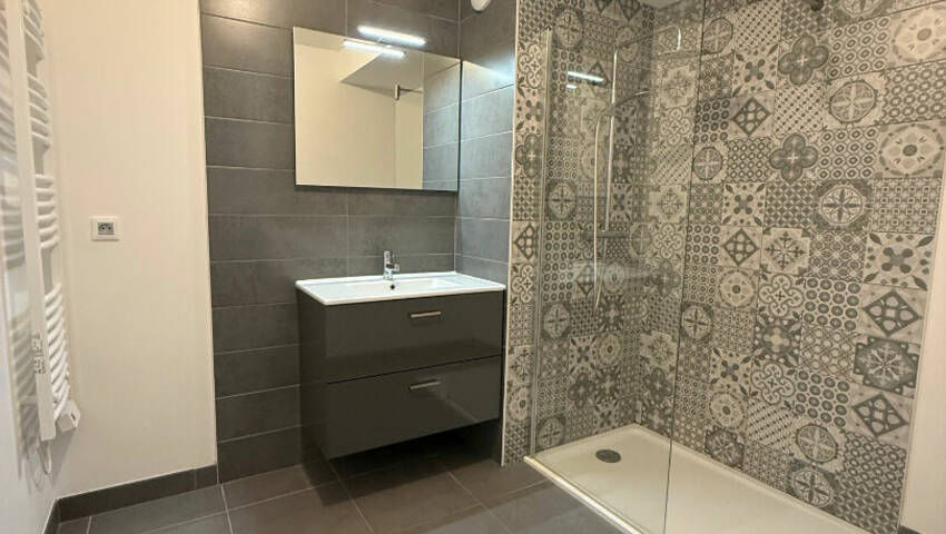 44702003i - Attribut alt par défaut.