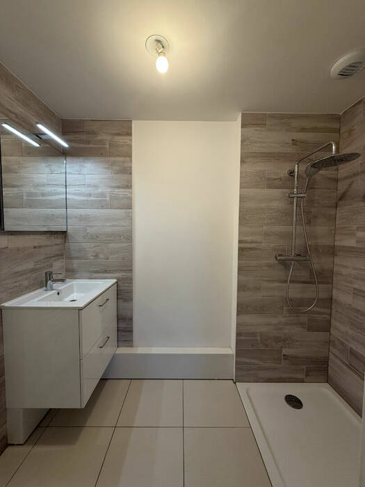 44702003j - Attribut alt par défaut.