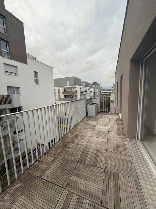 44702003n - Attribut alt par défaut.