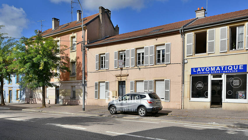 37129850a - Attribut alt par défaut.