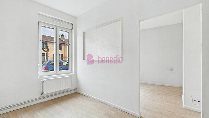 37129850o - Attribut alt par défaut.