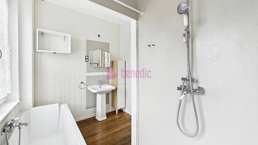 37129850q - Attribut alt par défaut.