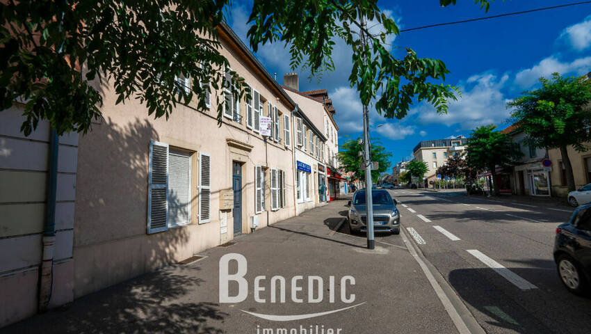 37129850t - Attribut alt par défaut.