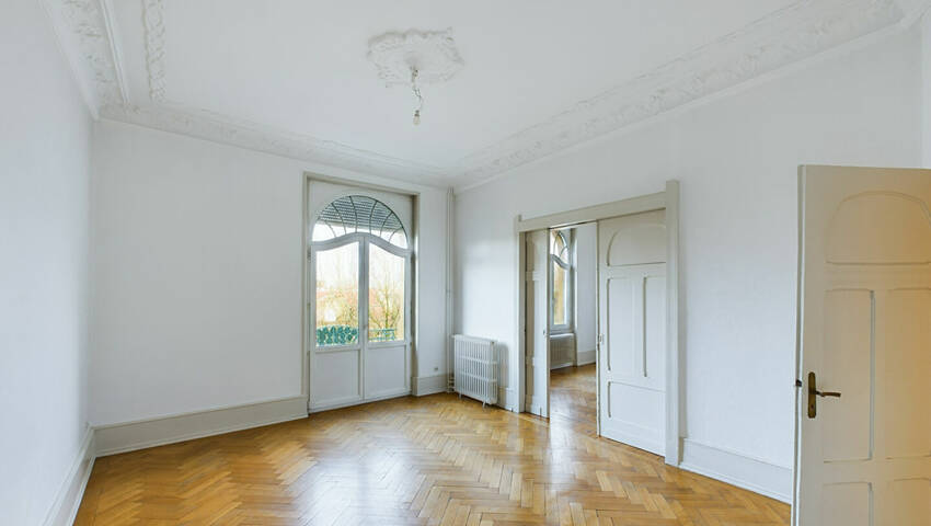 4253326b - Attribut alt par défaut.