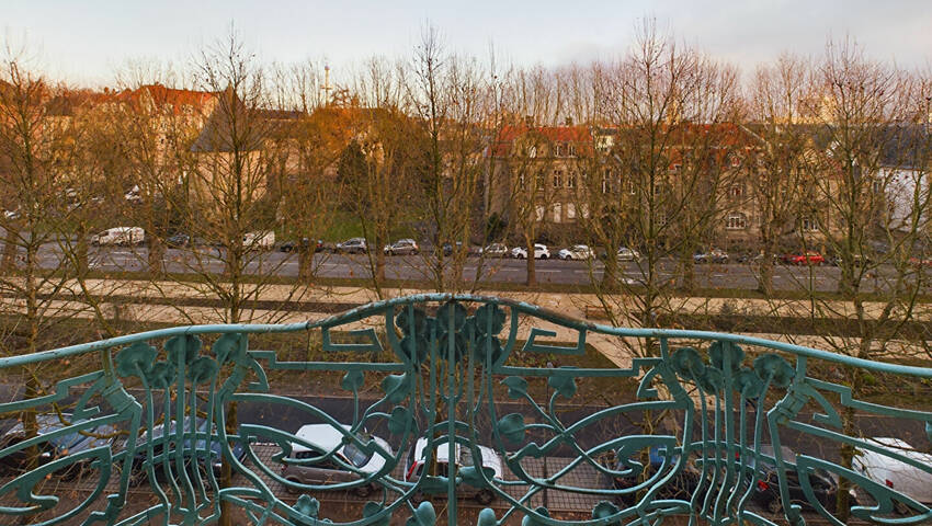 4253326c - Attribut alt par défaut.