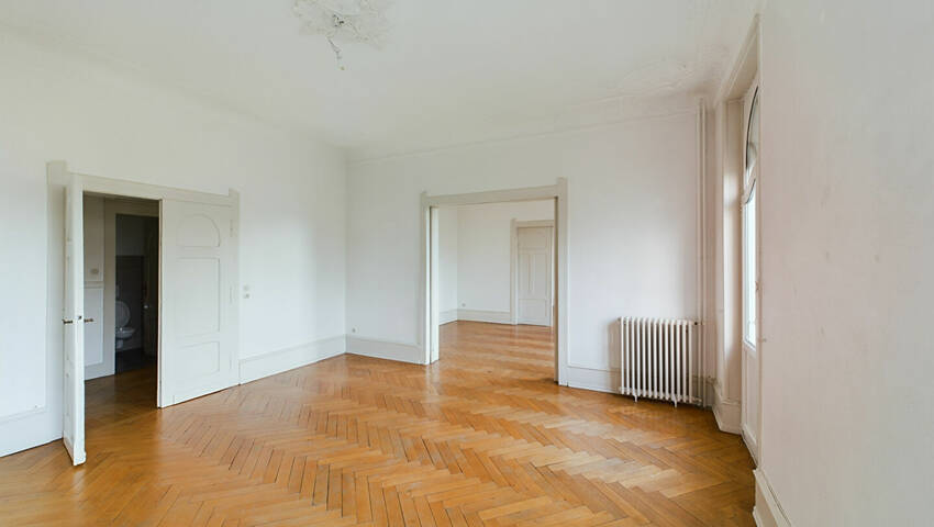 4253326g - Attribut alt par défaut.