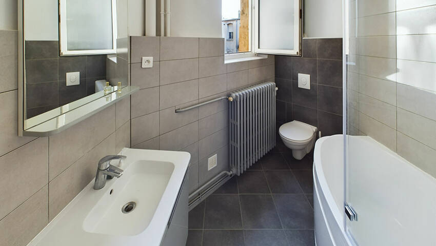 4253326m - Attribut alt par défaut.