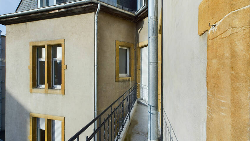 4253326o - Attribut alt par défaut.