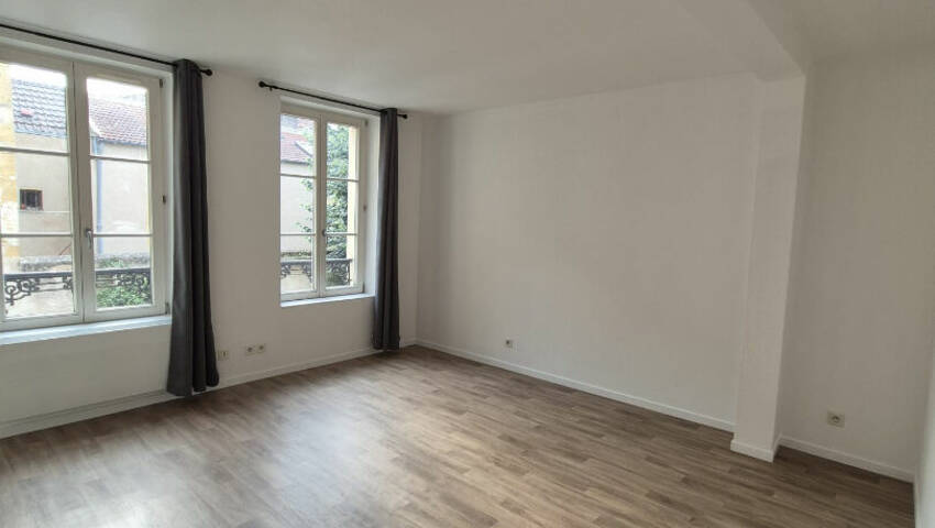 4246563a - Attribut alt par défaut.