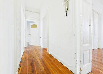 4254248c - Attribut alt par défaut.