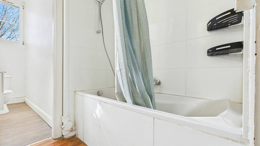 4254248e - Attribut alt par défaut.