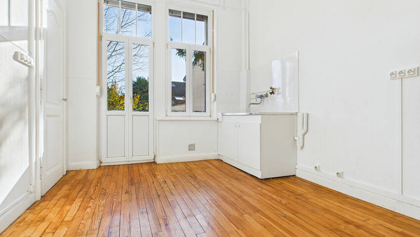 4254248i - Attribut alt par défaut.