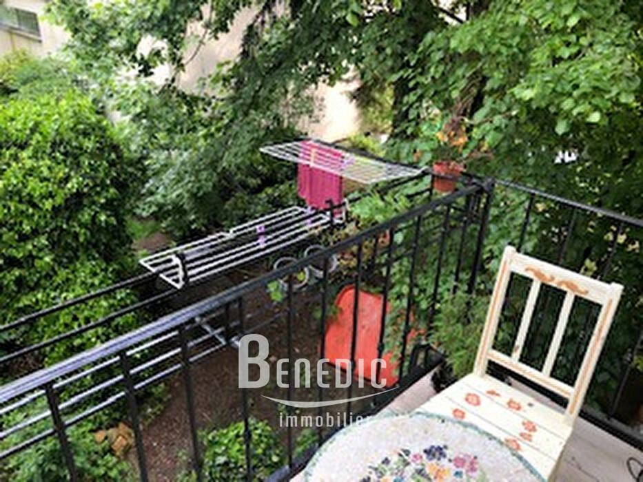 4254248k - Attribut alt par défaut.