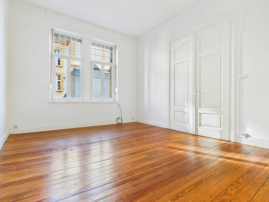 4254248l - Attribut alt par défaut.