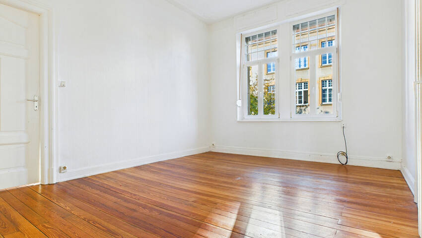 4254248p - Attribut alt par défaut.