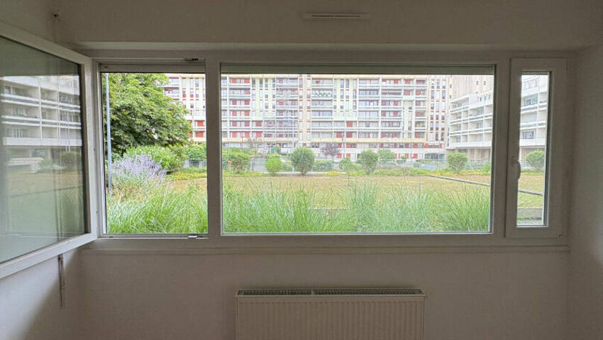 4255269g - Attribut alt par défaut.