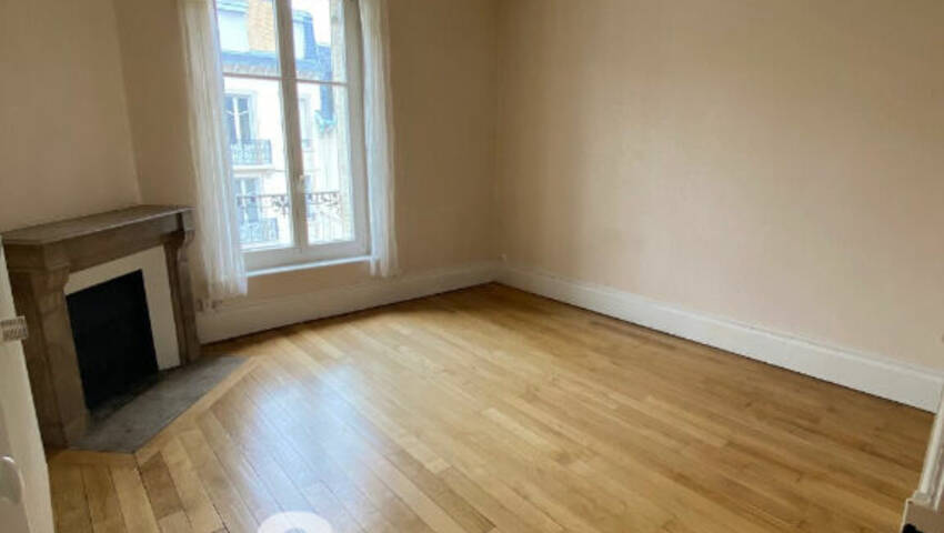 22247108c - Attribut alt par défaut.