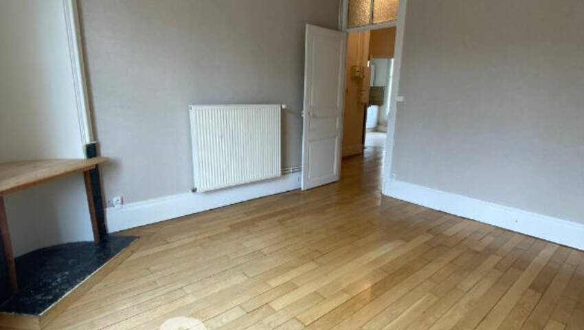 22247108d - Attribut alt par défaut.