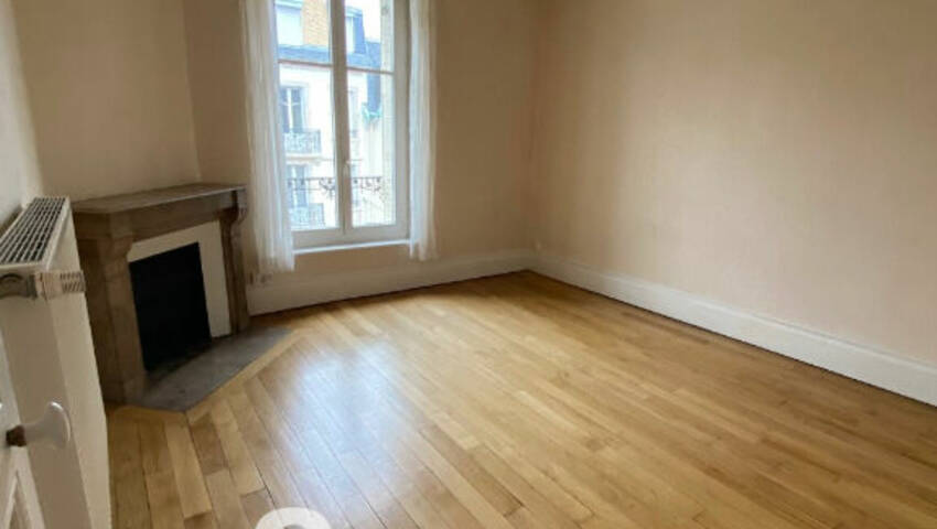 22247108e - Attribut alt par défaut.