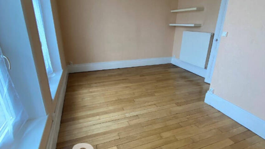 22247108h - Attribut alt par défaut.