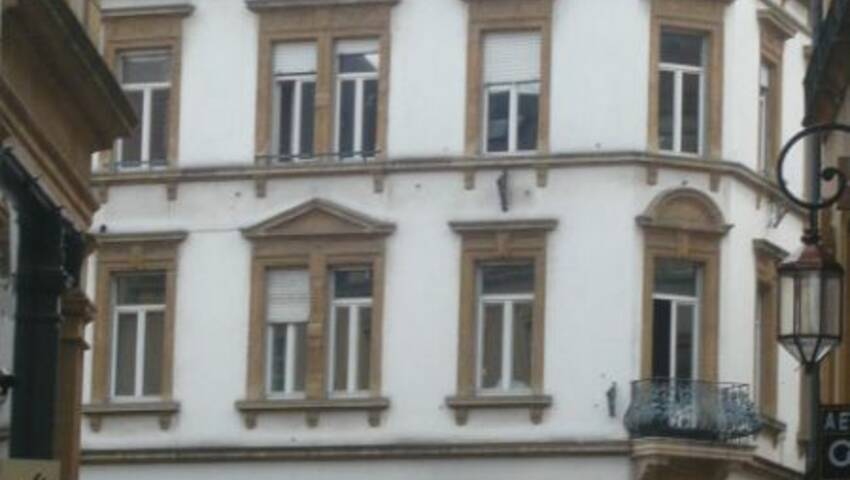 4254921o - Attribut alt par défaut.