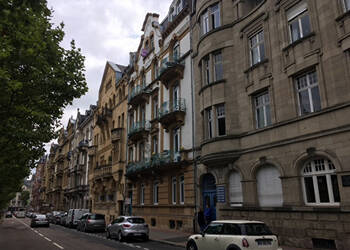 4253997a - Attribut alt par défaut.