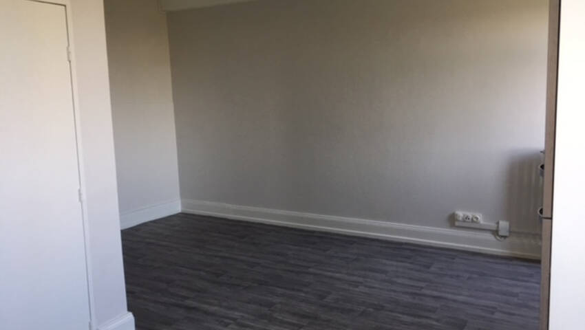 4253997h - Attribut alt par défaut.