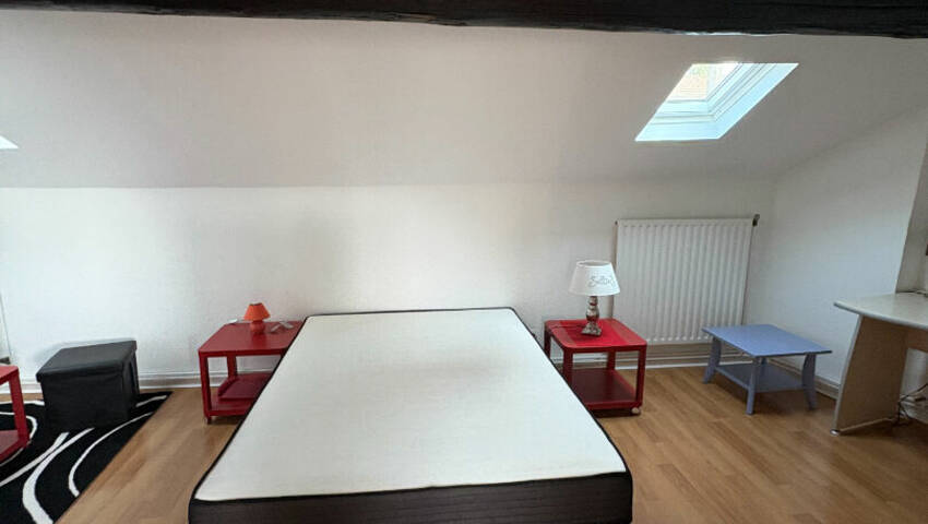 4247929c - Attribut alt par défaut.