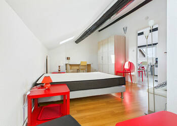 4247929a - Attribut alt par défaut.