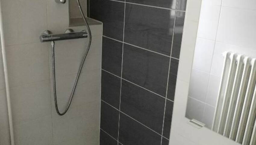 19125274g - Attribut alt par défaut.