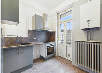 19125274b - Attribut alt par défaut.