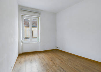 22392498a - Attribut alt par défaut.