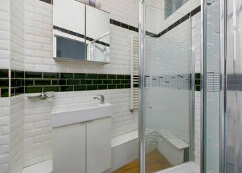 22392498b - Attribut alt par défaut.