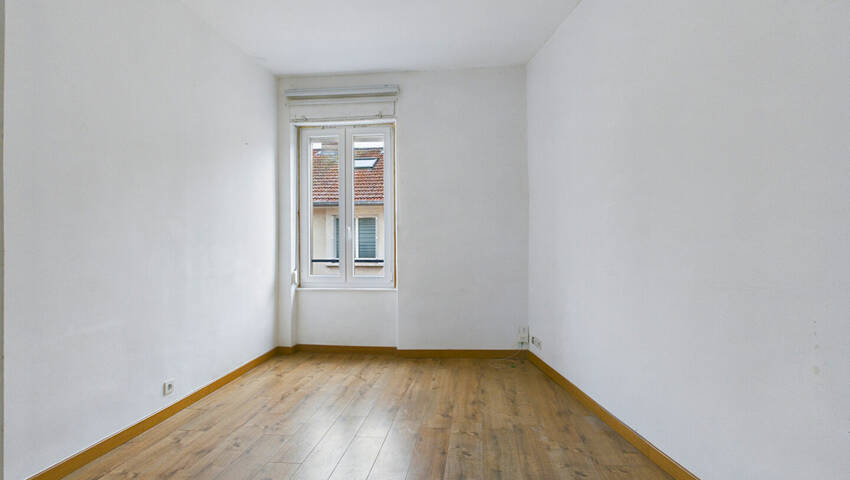 22392498g - Attribut alt par défaut.