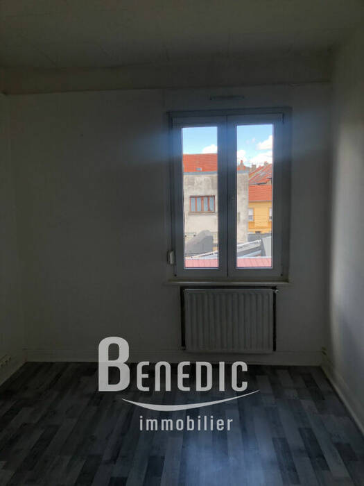 4246168h - Attribut alt par défaut.