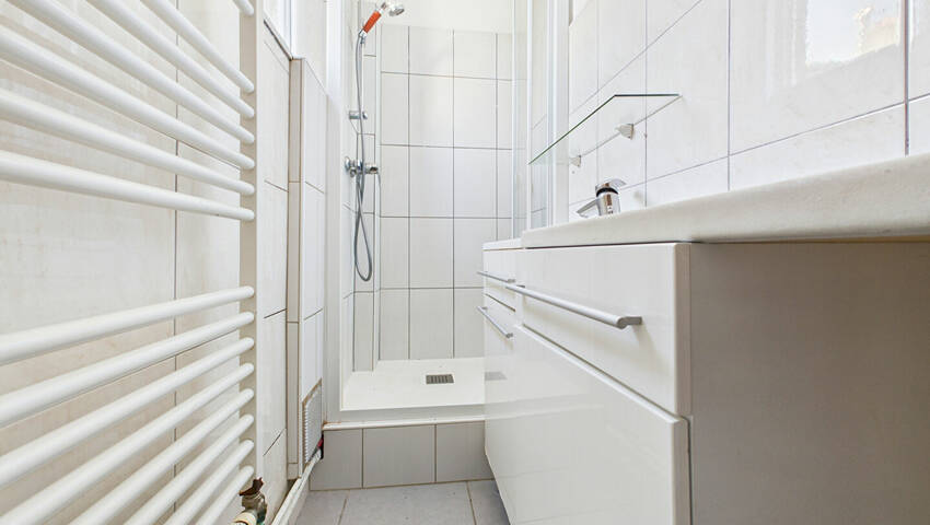 4246168c - Attribut alt par défaut.