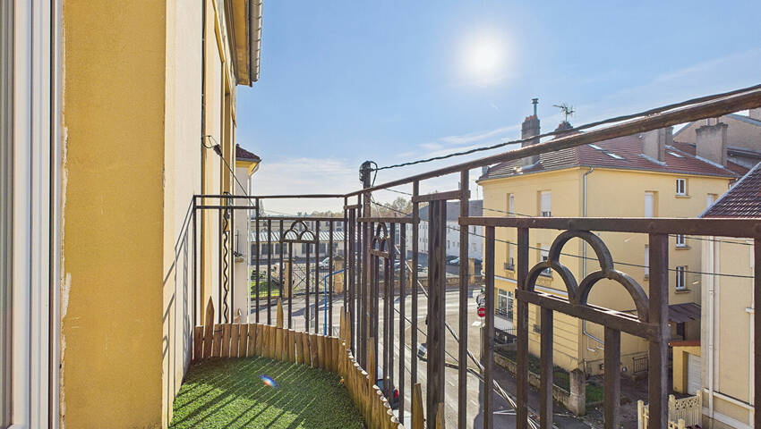 4246168f - Attribut alt par défaut.