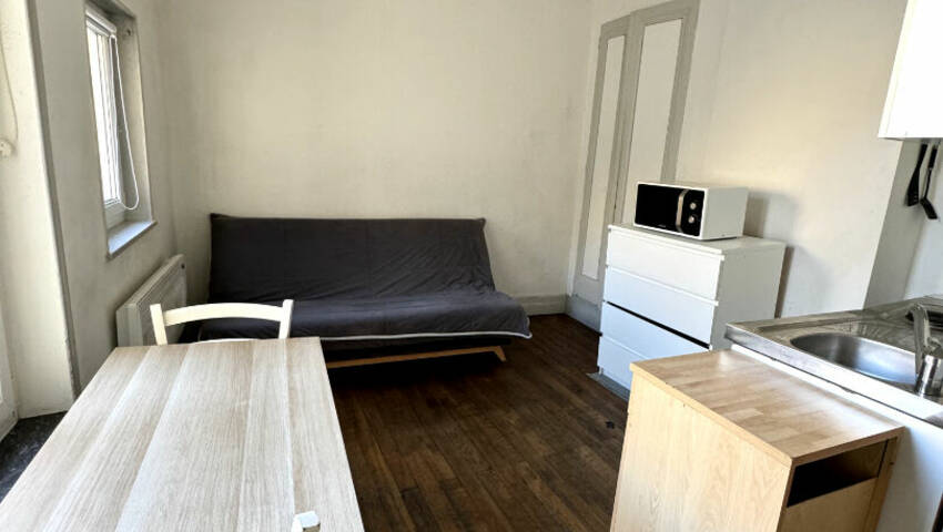 4254202b - Attribut alt par défaut.