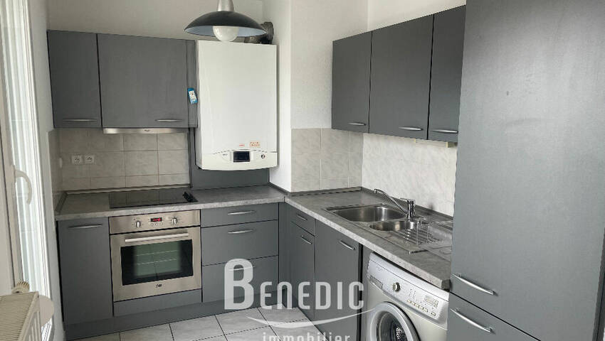 46085612e - Attribut alt par défaut.