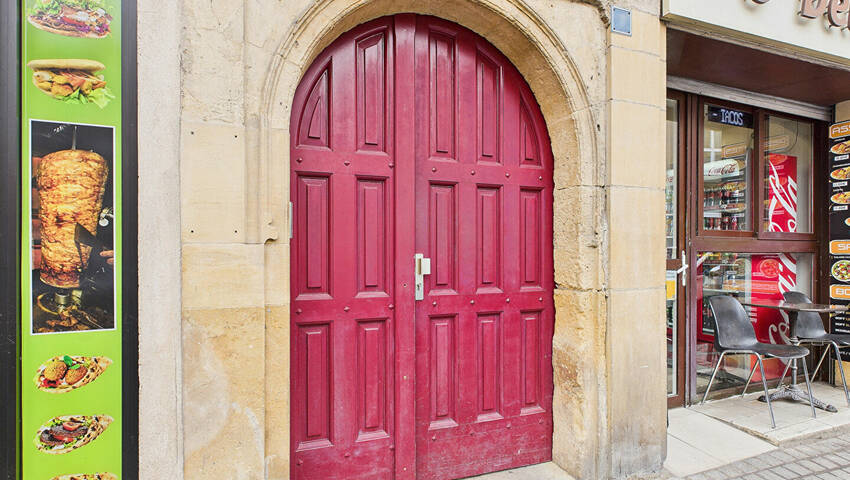 4253112b - Attribut alt par défaut.