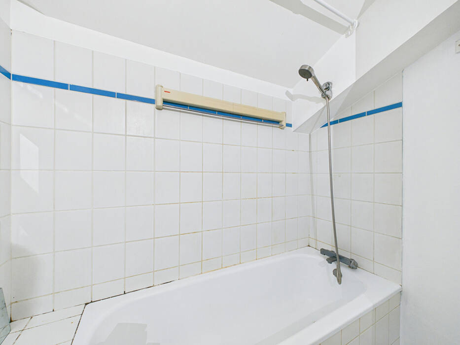 4253112c - Attribut alt par défaut.