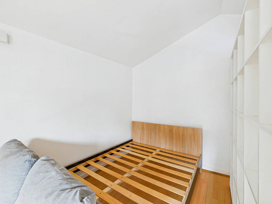 4253112f - Attribut alt par défaut.