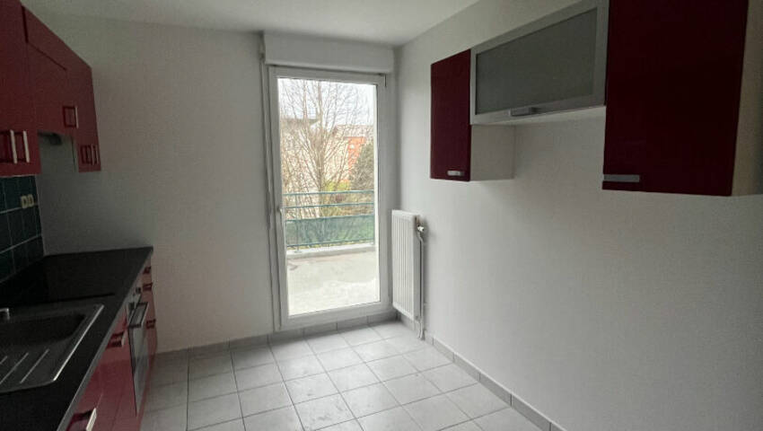 4254322b - Attribut alt par défaut.