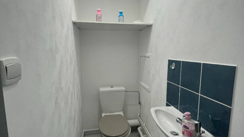 4254322d - Attribut alt par défaut.